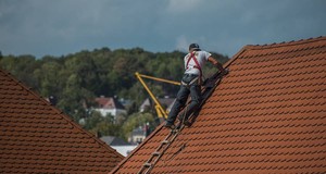 ¿Cuánto cuesta construir un techo?