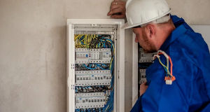 ¿Cuánto cuesta un Informe Eléctrico? Precios en 2025