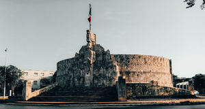 ¿Cuánto cobra un buen arquitecto en Mérida?