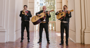 ¿Cuál es el costo de contratar mariachis?
