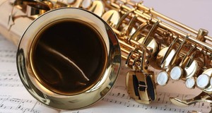 ¿Cuánto cuestan las clases de saxofón? Precios en 2024