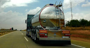 ¿Cuánto cuesta contratar un camión cisterna?