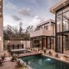 Houses Mid