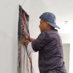Instalaciones Eléctricas Plomería Pintura Albañilería