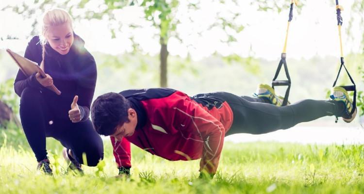 Modelo de factura para entrenadores personales o monitores deportivos